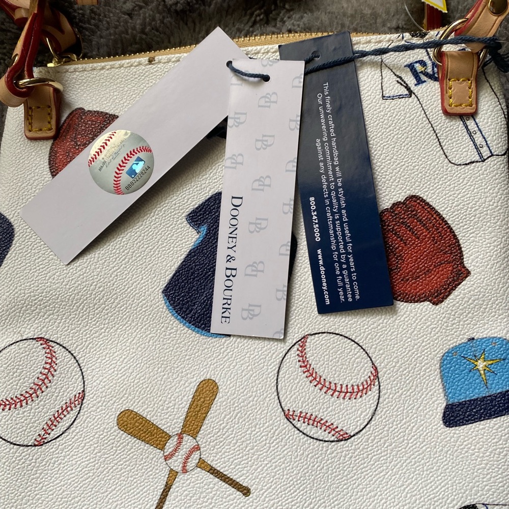 Tampa Bay rays Dooney and Bourke crossover bag